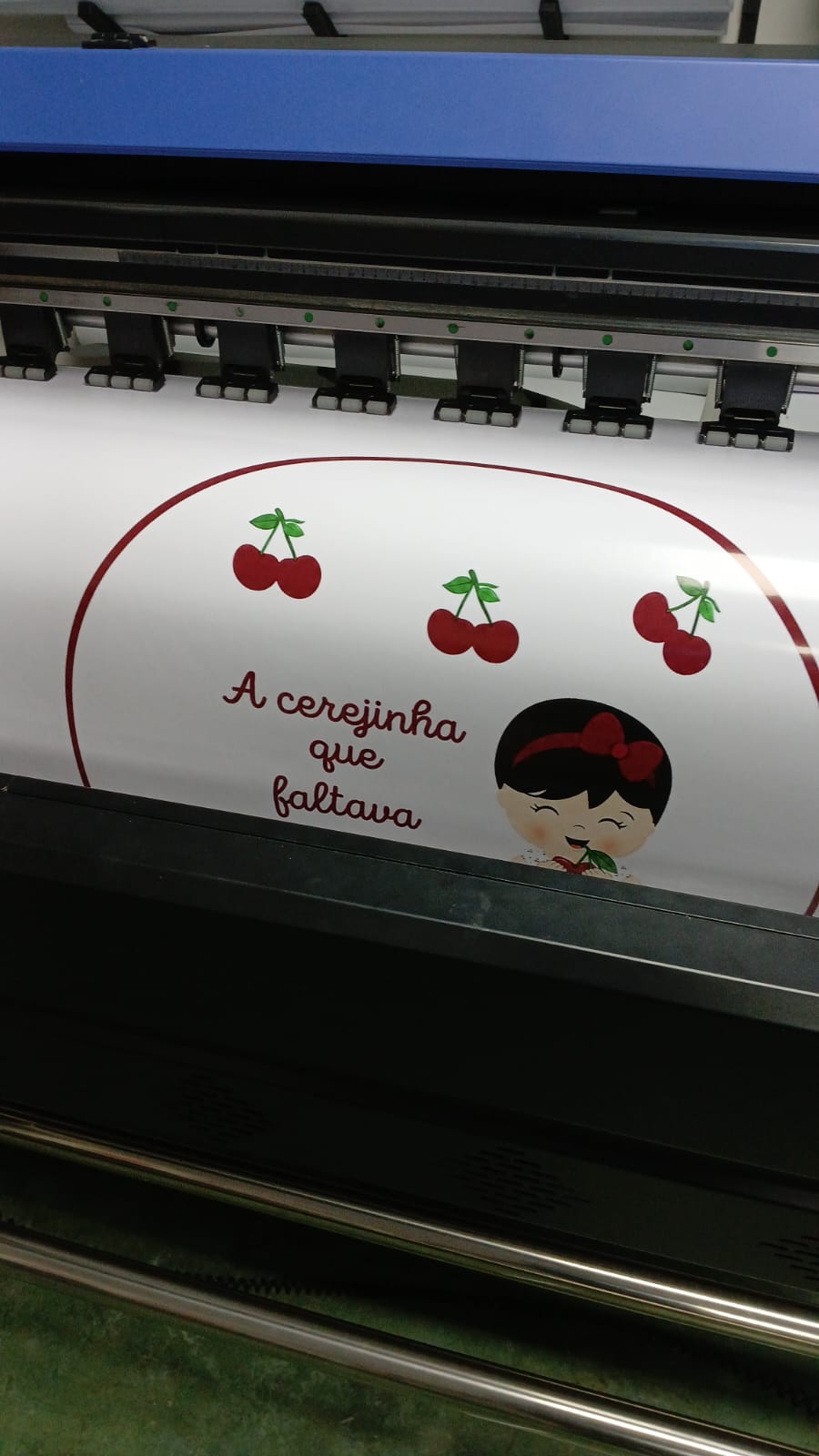 Impressão de adesivo personalizado em vinil branco