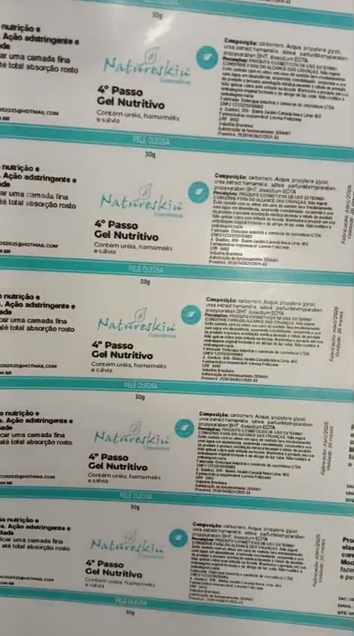 Rótulos para cosméticos — produção real da Artcs Gráfica